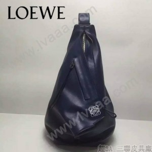 Loewe-044-03 專櫃時尚新款Crossboby Backpack系列原版小牛皮情侶款單背胸包