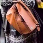 Loewe-050-016 專櫃時尚新款loewe puzzle系列原版小牛皮手提斜挎包