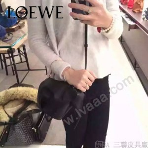 Loewe-045-04 專櫃時尚新款Elephant Mlnl Bag系列原版小牛皮小象包