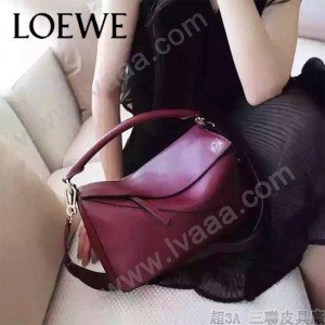 Loewe-050-05 專櫃時尚新款loewe puzzle系列原版小牛皮手提斜挎包
