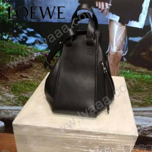 Loewe-049-02 專櫃時尚新款Hammock Bag系列原版小牛皮手挽肩背包