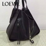 Loewe-049-02 專櫃時尚新款Hammock Bag系列原版小牛皮手挽肩背包