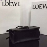 LOEWE 03-3 歐美百搭Barcelona bag黑色原版羊皮單肩斜挎包三角包