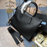 PRADA 362 專櫃時尚新款進口原版鹿紋黑色牛皮男士公文包