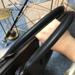 PRADA 362 專櫃時尚新款進口原版鹿紋黑色牛皮男士公文包