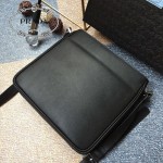 PRADA 1082 專櫃時尚最新款頂級進口原版小牛皮男士拼色斜背包