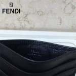 FENDI 0164-9 輕便實用JOURS鉚釘裝飾黑色原版皮卡片夾