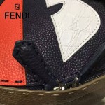 FENDI 027-2 潮流新款BagBugs小怪獸拼色原版皮雙肩包書包