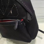 FENDI 028 歐美百搭BagBugs純手工車線小怪獸黑色原版皮雙肩包書包