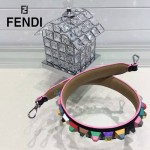 FENDI 033-6 潮流炫彩STRAP YOU彩色亞克力原版皮百搭包包肩帶