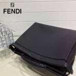 FENDI 042-3 商務男士Peekaboo小怪獸黑色原版皮大小號手提單肩包