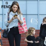 FENDI 033-6 潮流炫彩STRAP YOU彩色亞克力原版皮百搭包包肩帶