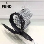 FENDI 033-3 潮流炫彩STRAP YOU手工花朵黑色原版皮百搭包包肩帶