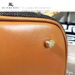 Burberry-0201 時尚流蘇版新款宋智孝同款原版進口荔枝紋水桶包