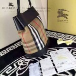 Burberry-0202 時尚新款原版牛皮與棉布內設小包手提斜跨水桶包