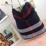 Burberry-0223-05 潮流時尚款來自星星的妳千頌依同款可拆式皮質斜背帶水桶包