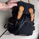 Burberry-0250 潮流時尚明星同步歐洲原版新款原單材質牛皮配防水紡布小號雙肩包