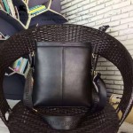 BURBERRY-0240 專櫃時尚新款原版牛皮壓花裝飾小號斜背包