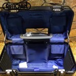 RIMOWA-01 德國日默瓦商務人士首選Pilot系列機場必備凹造型利器鋁製拉桿箱航空箱