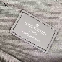 LV M44001 官網同步男士DISTRICT黑花原版皮中號單肩斜挎包