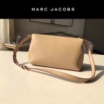 MARC JACOBS-028 擁有簡潔的線條和獨一無二的設計時尚新款女士單肩包