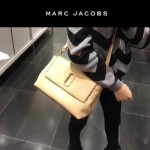 MARC JACOBS-028 擁有簡潔的線條和獨一無二的設計時尚新款女士單肩包