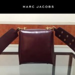 Marc Jacobs-011-2 宋佳同款蛇形金屬扣棗紅色牛皮小號單肩斜挎包