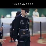 Marc Jacobs-06 宋佳同款蛇形金屬扣黑色牛皮大號單肩斜挎包