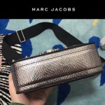 Marc Jacobs-04 貴奢華銀色蛇紋配日月刺繡鑲鑽單肩斜挎包相機包