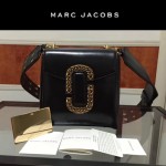 Marc Jacobs-011 宋佳同款蛇形金屬扣黑色牛皮小號單肩斜挎包