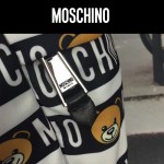Moschino-040 莫斯奇諾小熊印花布時尚潮流雙肩包