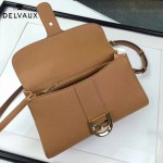 Delvaux-18-6 名媛必備brillant土黃色原版粒面牛皮橫款大號手袋