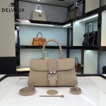 Delvaux-18-4 名媛必備brillant淺灰色原版粒面牛皮橫款大號手袋