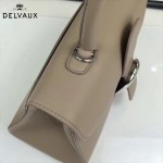 Delvaux-18-4 名媛必備brillant淺灰色原版粒面牛皮橫款大號手袋