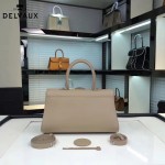 Delvaux-18-4 名媛必備brillant淺灰色原版粒面牛皮橫款大號手袋
