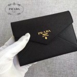 PRADA 1MH002-2 人氣熱銷款原單黑色十字紋信封款三折錢包