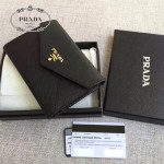 PRADA 1MH002-2 人氣熱銷款原單黑色十字紋信封款三折錢包
