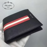 PRADA 2M0513-6 專櫃最新配色175鋼印原單十字紋兩折短款錢包