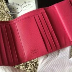 PRADA 1M0176-12 人氣經典款女士原單枚紅色十字紋短款三折錢包