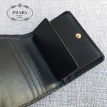 PRADA 1MH176 輕便實用女士黑色原版牙籤紋短款兩折錢包