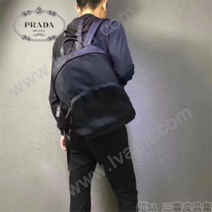 PRADA VZ0066-3 潮人必備男士原單黑色降落傘面料休閒雙肩包書包