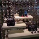 Prada-1BZ811 最新專櫃機器人黑色防水尼龍料銀色五金配件原裝十字紋配皮背包