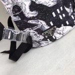 Prada-2VZ135 黑色森林圖案進口降落傘尼龍材質雙肩包背包