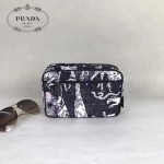 Prada-2NA006 黑色森林圖案進口降落傘尼龍材質化妝包