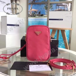 Prada-1N1860L-2 原單尼龍防水面料時尚潮流粉色相機包