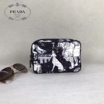 Prada-2NA006 黑色森林圖案進口降落傘尼龍材質化妝包