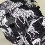 Prada-2VZ135 黑色森林圖案進口降落傘尼龍材質雙肩包背包