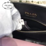PRADA 1BA049B-2 專櫃新款原單黑拼粉十字紋手提單肩包風琴包