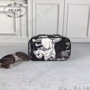 Prada-2QS003-2 黑色森林圖案進口降落傘尼龍材質化妝包