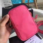 Prada-1N1860L-2 原單尼龍防水面料時尚潮流粉色相機包